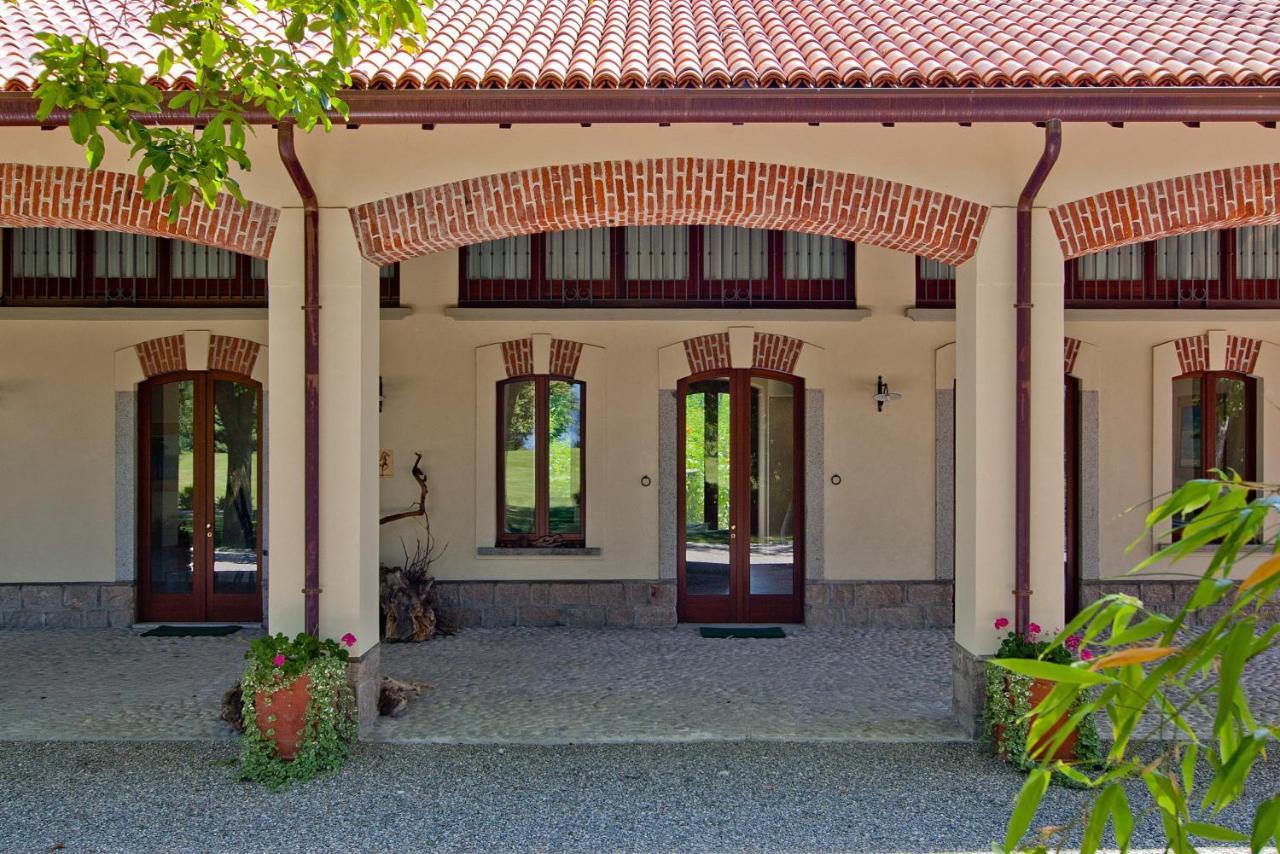 Polidora Bed and Breakfast Laveno-Mombello Buitenkant foto